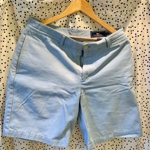 Vineyard Vines Short